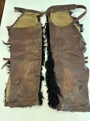 Vintage Woolies chaps made in Montana early 1900’s. length: 39″, waist: 42″