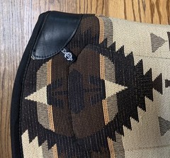 Triple E Nonslip Grip Tacky Contour Western Saddle Pad 28” Aztec Tan Black Brown