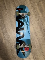 Vintage Tony Hawk Huckjam Blazer Series Skateboard 31 Inches