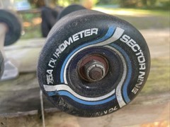 independent skateboard trucks 159, Bearings And Sector None 70mm Wheels