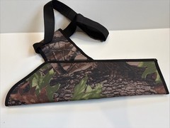Camo Archery Target Quiver With Belt & 3 Finger Glove