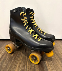 Roller Derby Black High Top Quad Roller Skates Yellow Laces & Wheels Women’s 8