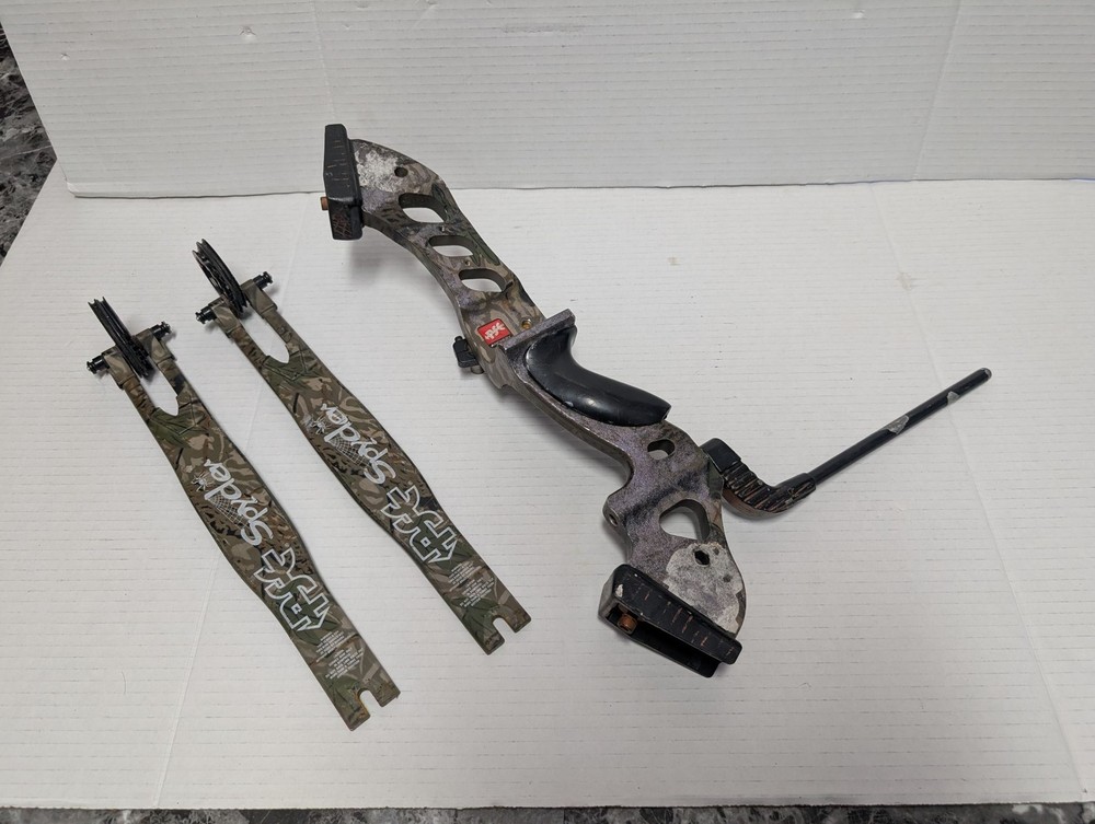 Spyder Compound Bow Riser With 2 Limbs Camo Hunting Parts Preowned Fair