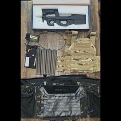 Airsoft P90 AEG Full Setup w/ 4 Mags, Battery & Rifle Bag