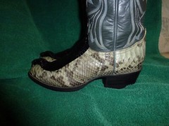 TONY LAMA COBRA HEAD BOOTS MENS 81/2B SNAKE SKIN MADE IN USA