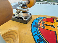 90s repop Dogtown Skates Bull Dog skateboard deck ZFlex trucks BDS DubCon wheels