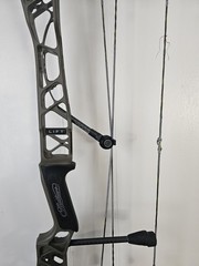 Mathews Lift 29.5 Compound Bow