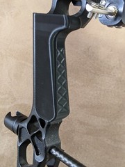 * (2018 & Older) 5 Angles * Mathews Grips – Triax Halon Monster Switchback TRX