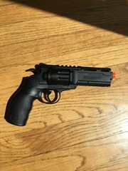 Umarex Elite Force H8R Airsoft Revolver; 6mm Super Magnum; Velocity 325-330 FPS