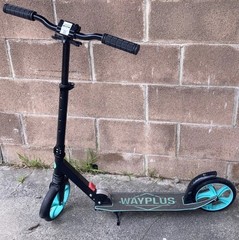 WAYPLUS Kick Scooter Foldable Teens Adults 240 LB Capacity Black Teal Used 8”