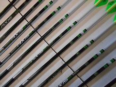 Easton Axis 200 5mm Hunting Carbon Arrows! Crested/Dipped Bohning Blazer Vanes