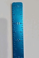 The Game Tracker Bow Square Hunting Archery Blue Preowned 12″ 30cm Excellent