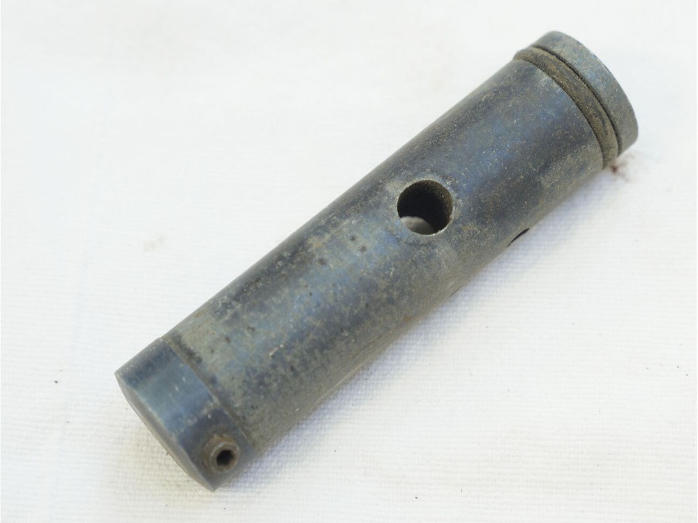 Classic PGP bolt, no lug, takes screw in lug, worn used shape – she534