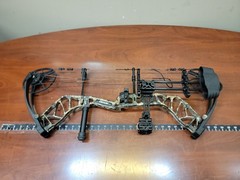 Bear Archery Legit 70# Right Handed 13″-30″ DL 10#-70# PW