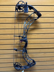Obsession Defcon M2 6 Compound Hunting Bow – 70#, 27” – Item 3754