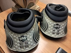 EasyCare New Macs Horse Hoof Boots (includes a pair of 2 boots) Size 2
