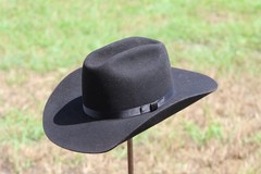American Hat Co 7 1/2 Maxifelt. Extra Long Oval. 4” Brim.