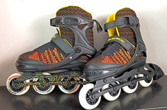 Papaison Adjustable Inline Skates Unisex Kids Size 2-4.5, Women 3-5.5, EU 35-38