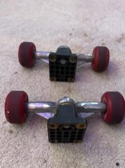 1980s vintage gen1 Gullwing Sidewinder Trucks, Powell Peralta Rat Bones 59mm 97a