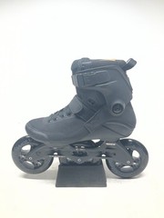 PS Swell Triple Black SkatesSize 7.0 EU39