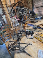 Mathews phase 4 29 RH 70lb