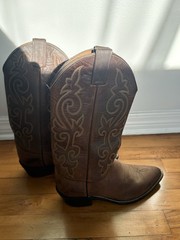 Justin Classic Bay Apache Cowhide Leather Cowboy Boots