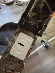 G5 Quest Rogue, RH, 26-30.5in DL, 40-70lbs, Mossy Oak, with release, Bag, arrows