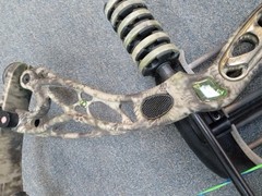 Martin Alien compound bow cbe sight tactic mount trophy ridge holder 6 arrows