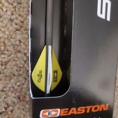 Easton Axis Carbon Arrows 340 w/ Blazer Vanes (6pk) 5mm micro arrows