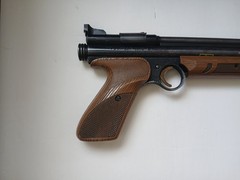 VINTAGE CROSMAN 1377 AMERICAN CLASSIC .177 CAL MULTI-PUMP PNEUMATIC AIR PISTOL