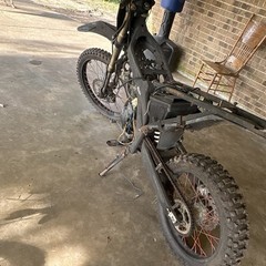 Zhenjiang Apollo motorcycle 2015 need wires, brakes, good compression n much mor