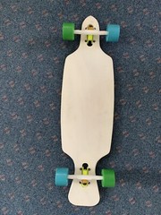 Custom Design Longboard Skatebord Deck Complete Powder-Coated Trucks