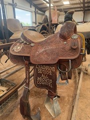 Scott Thomas roping saddle