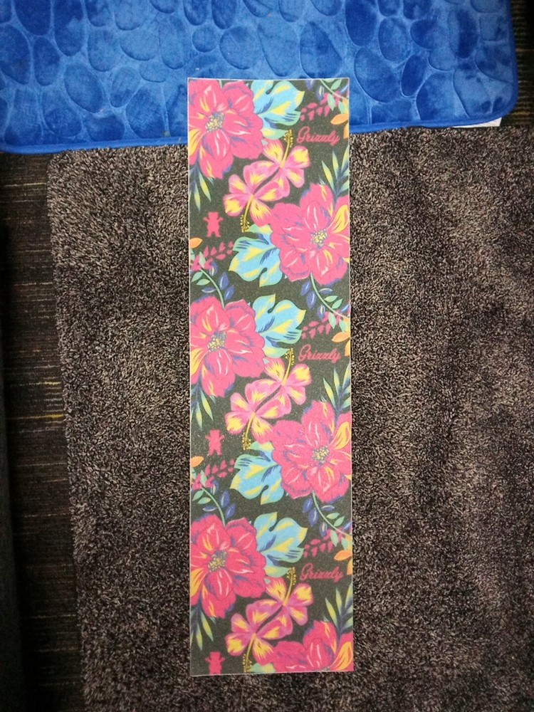 «Grizzly» Flower graphic Skateboard Deck Grip Tape