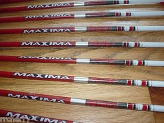 12 Carbon Express Maxima RED 250 400 Arrows: Blazer Vanes, White Dip, & Crest