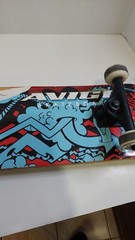 Vintage Avigo Extreme Skateboard 31 Inches Red and blue ~31 Inches