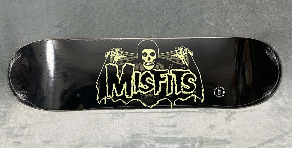 Misfits x Zero Halloween Fiend GITD Skateboard Deck 8.25 Glow in the Dark New