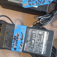 Wholesale Lot of 8 AC Power Adapters – Tested Working (Delta, HP, TOSHIBA