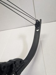 Barnett Tomcat Compound Bow Black Hunting Bow With Allen Camouflage Case Sight