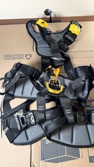 Petzl ASTRO Interational Version Rope Access Harness – Black/Yellow Size 0