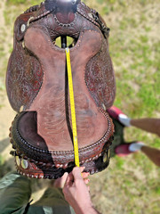 Circle Y Equitation/Show Saddle 16.5″