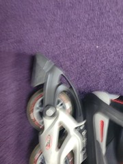 13114 Men’s Size 12 RollerBlade Aero9 Black And Silver. Pre Owned Barely Used