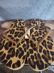 Old Navy Women’s Leopard Print Flip Flops Tan Brown Black Size 9