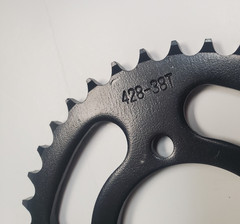 Sprocket drive gear chain wheel #420 38T 4 hole Free ratchet Hub 1-1/8″ adapter