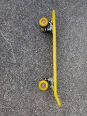 Vintage Variflex Vinyl Skateboard 23in 1980s Retro Original Chucks wheels