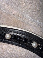 Dressage “V” GEL 18” Browband Black And White Pearls With Shields