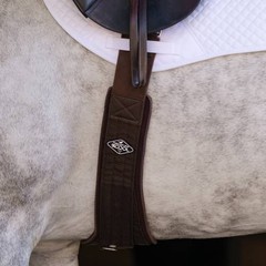 Professional’s Choice 2XCool English Girth – Chocolate