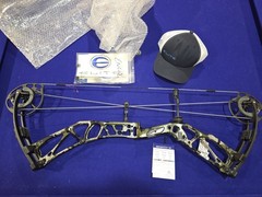 Elite Enkore – Right Hand – Kuiu Verde – 60lb – Brand New Warranty – 93