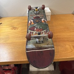 NEW Tony Hawk Lenticular 31 In. Wanted Hawk Skateboard 52mm Wheels