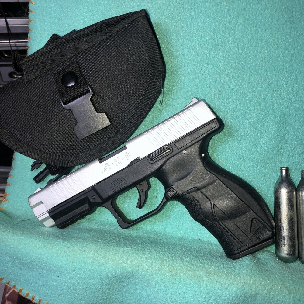 Umarex Glock 19 CO2 .177 Caliber BB Airgun 2 magazines co2 cartridge no ship